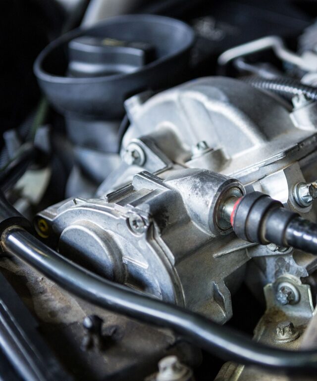 close-up-car-engine close-up-car-engine